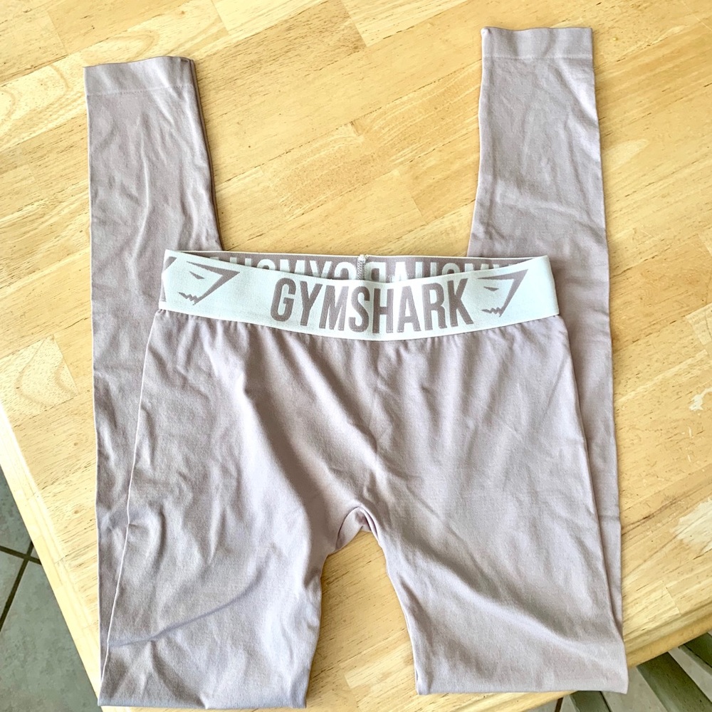 Gymshark fit leggings in taupe size xs